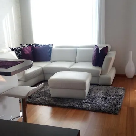 Marcelo Deluxe Apartment